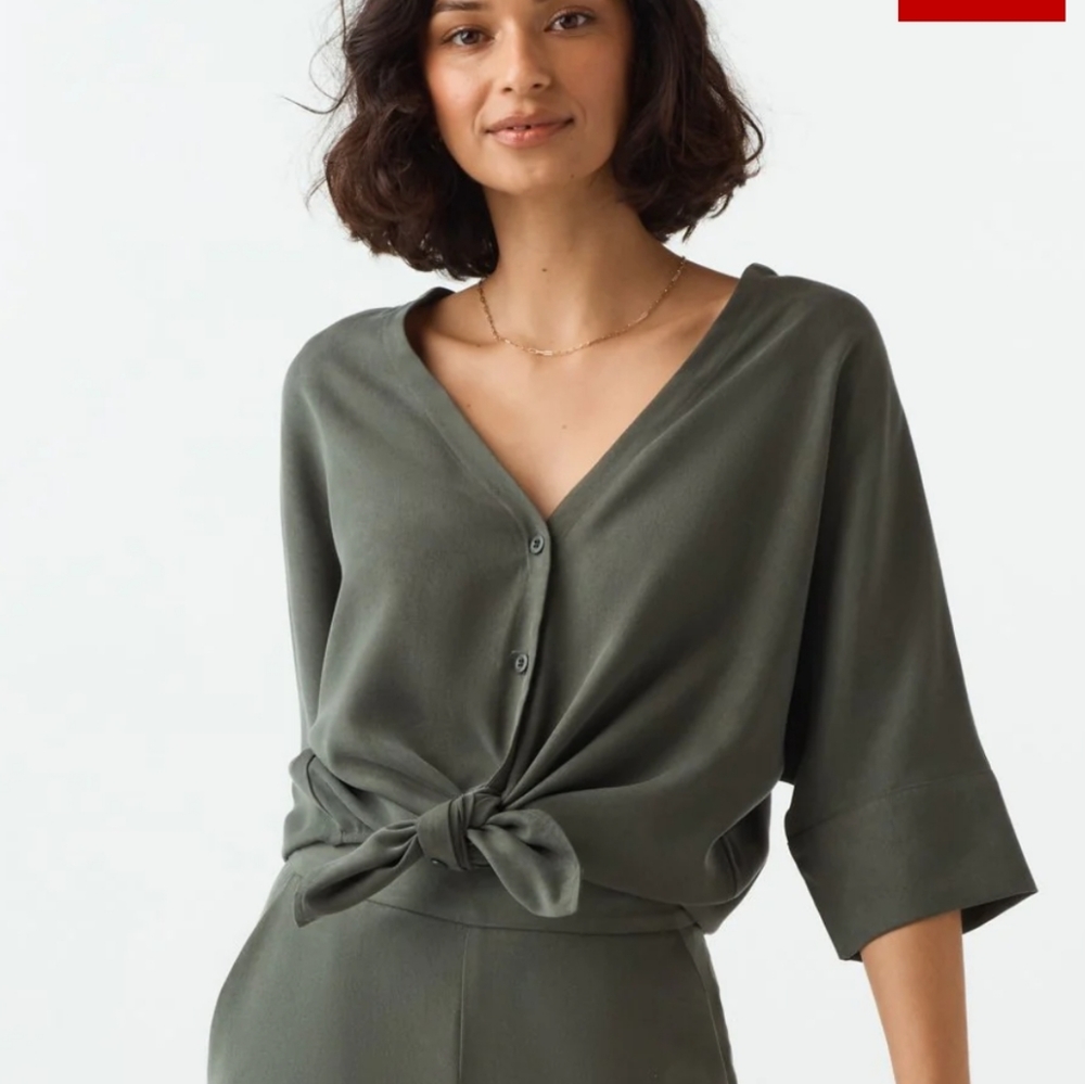 VETTA Boyfried Shirt NWT Olive  XS